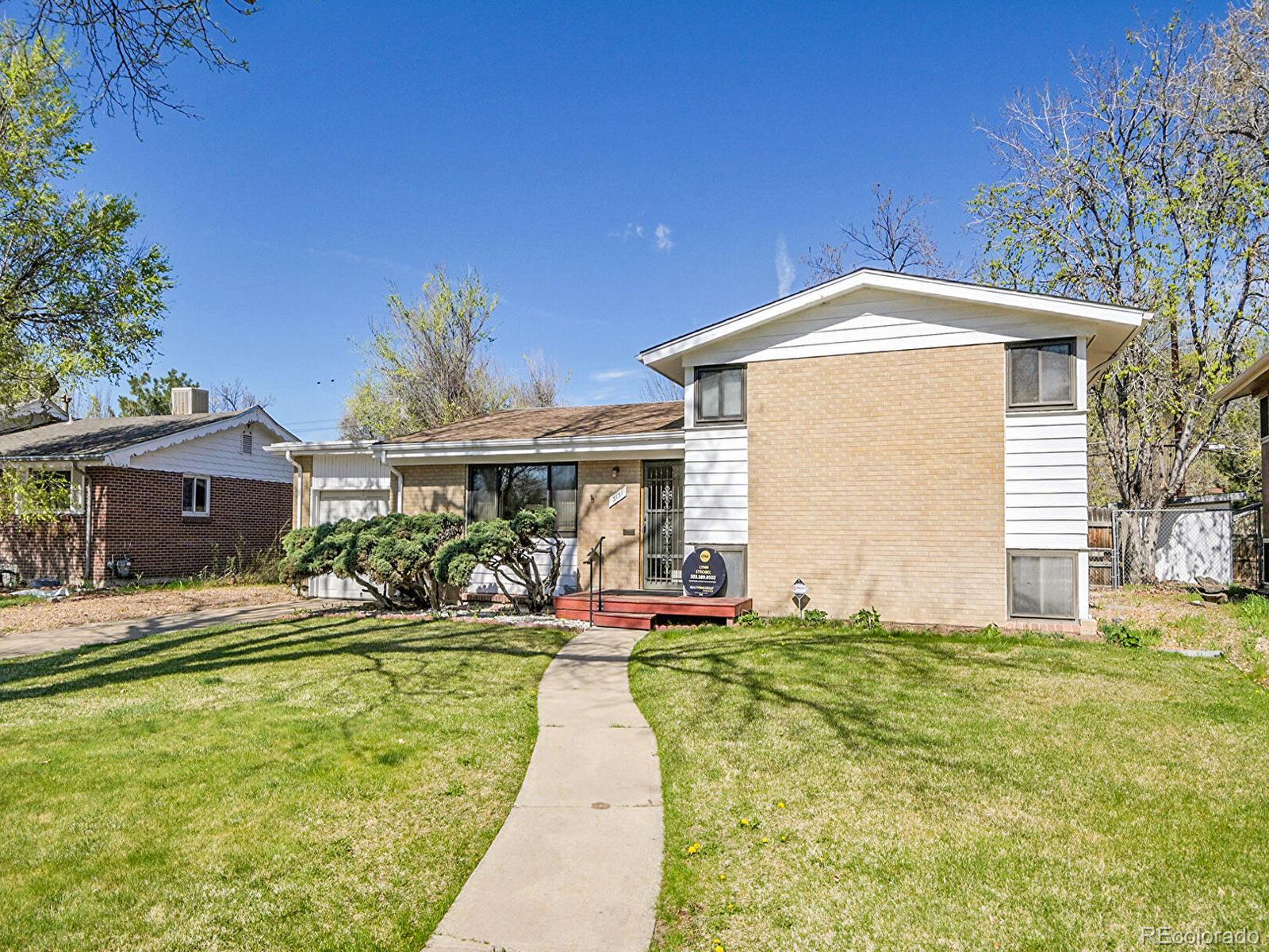 3131  Troy Street, aurora MLS: 1857017 Beds: 3 Baths: 2 Price: $399,000