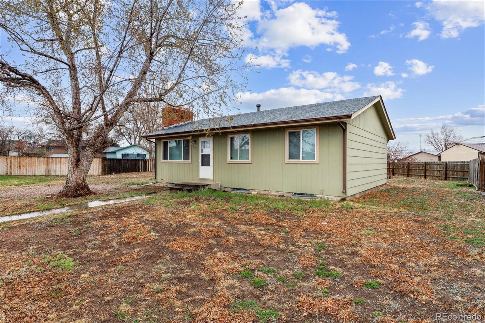317 stockton court, Gilcrest sold home. Closed on 2025-05-28 for $356,000.