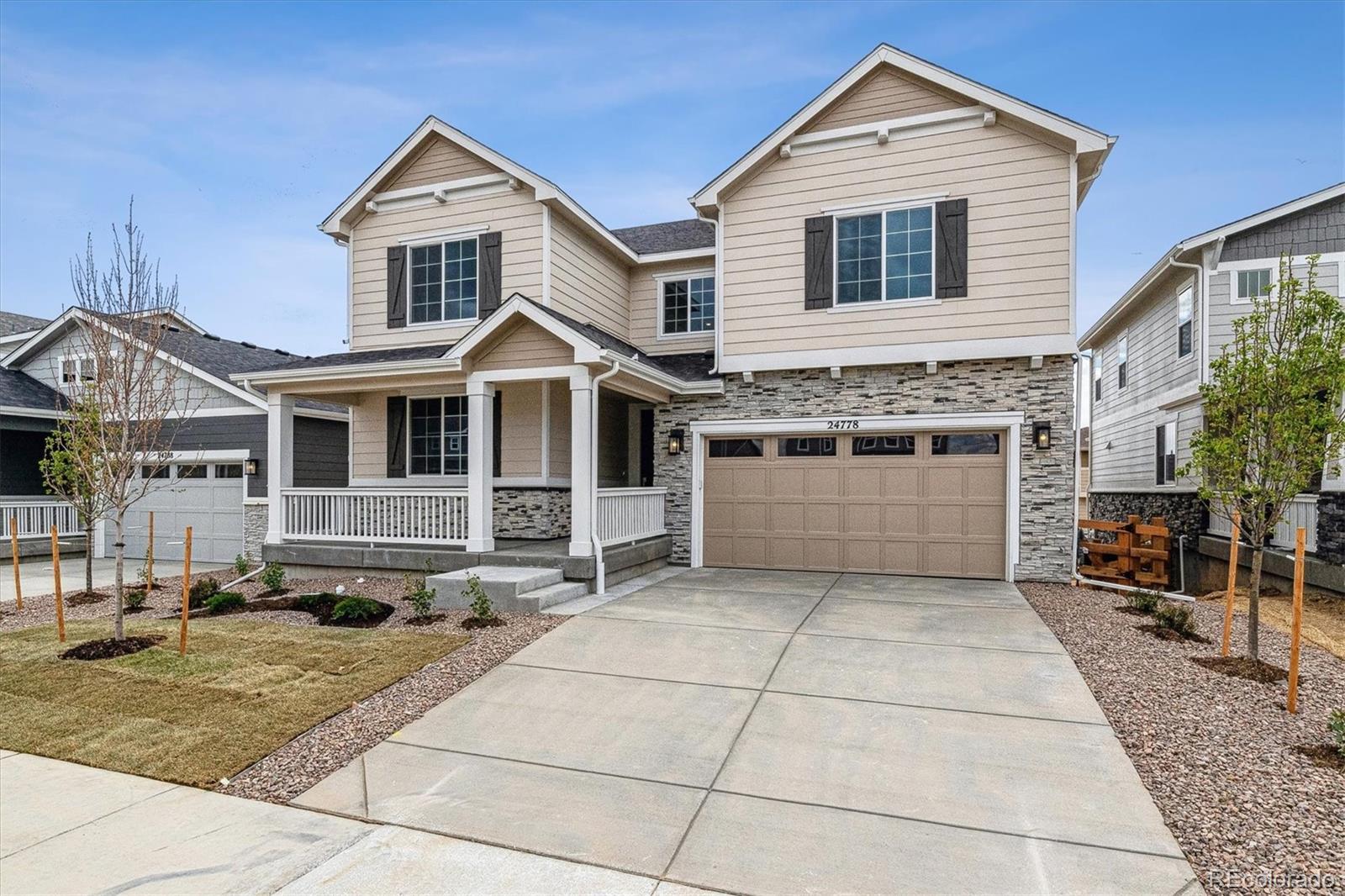 Aurora Highlands Aurora Home | MLS #: 548560424778 E 40th Avenue, Aurora Beds: 5 Baths: 4 Price: $769,950