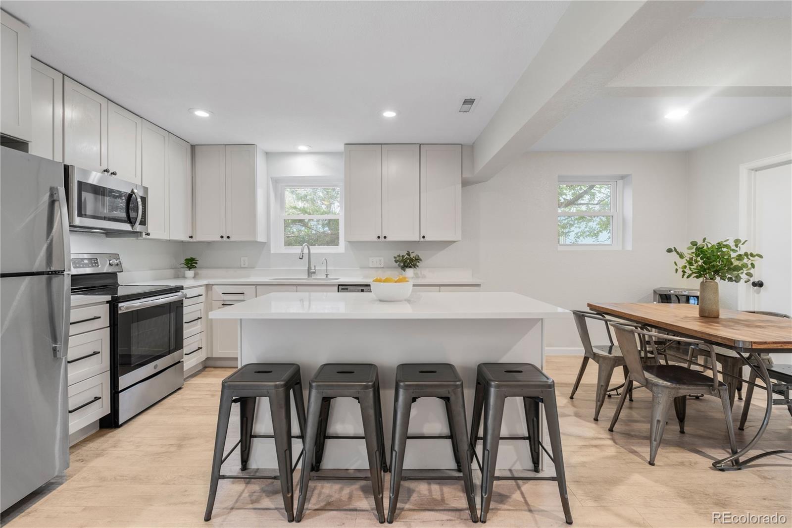 1645  Wabash Street, denver MLS: 2043610 Beds: 3 Baths: 2 Price: $480,000