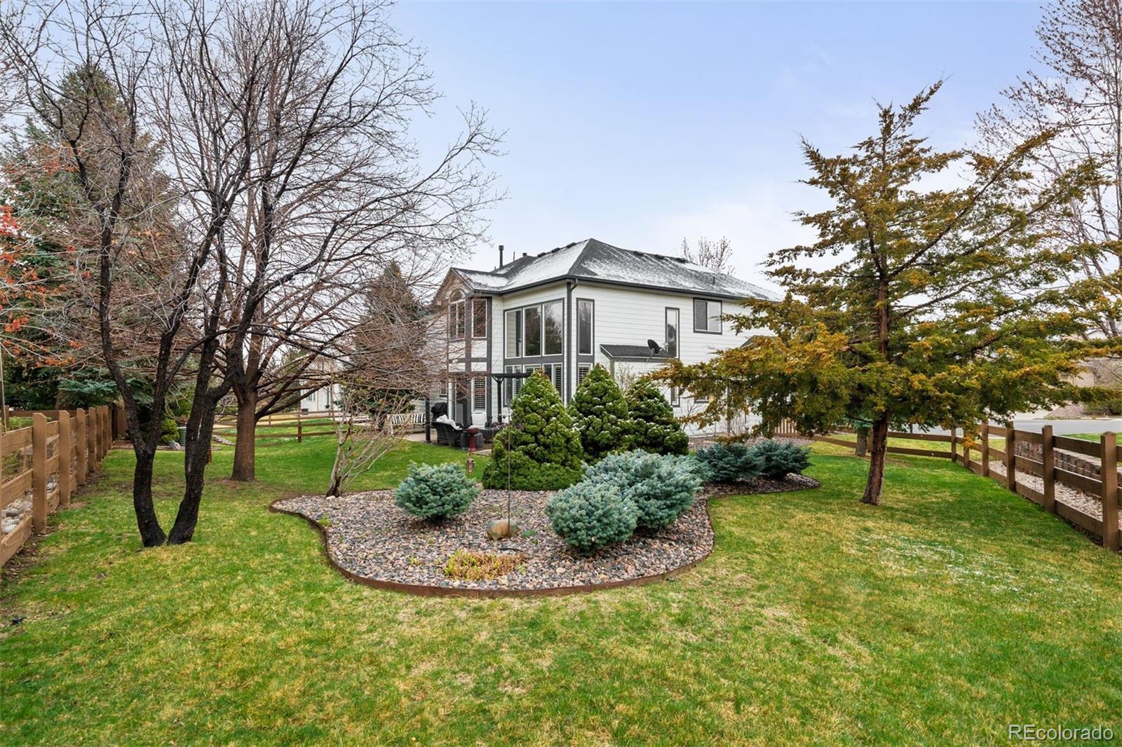 17705 W 63rd Drive, golden MLS: 2241856 Beds: 5 Baths: 4 Price: $1,025,000