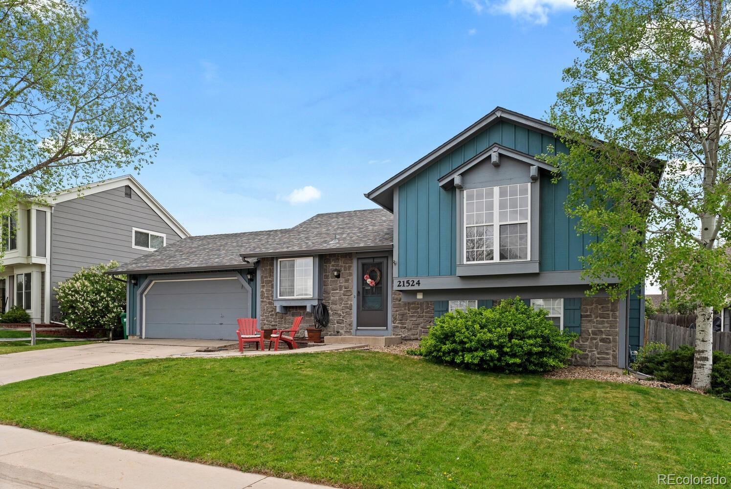 21524 e powers place, Centennial sold home. Closed on 2025-06-13 for $489,900.