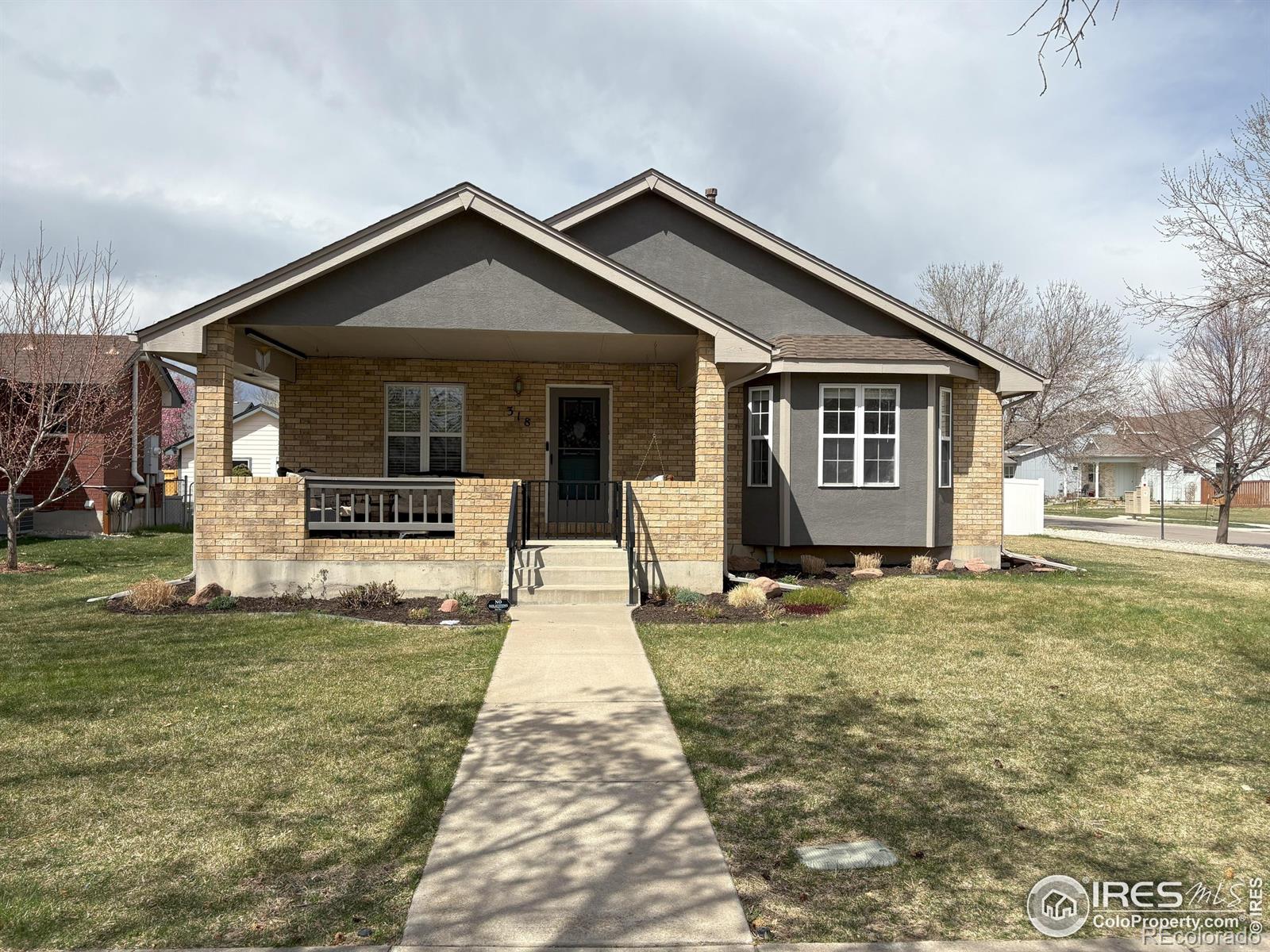 318 E Iowa Avenue, berthoud MLS: 4567891031529 Beds: 5 Baths: 3 Price: $675,000