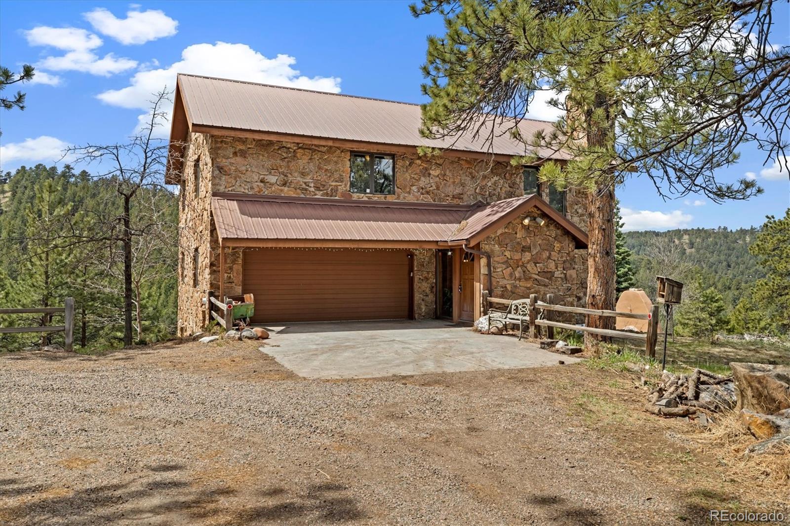 Lookout Mountain Golden Home | MLS #: 892446077  Krestview Lane, Golden Beds: 4 Baths: 4 Price: $1,100,000