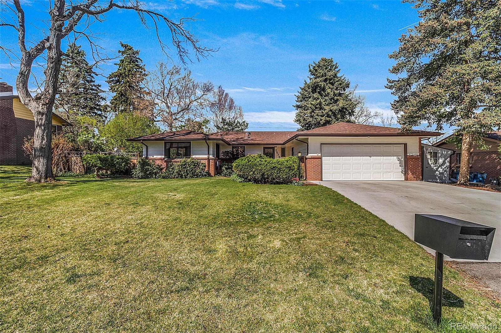 2575  Quail Street, lakewood MLS: 4005271 Beds: 5 Baths: 3 Price: $839,000