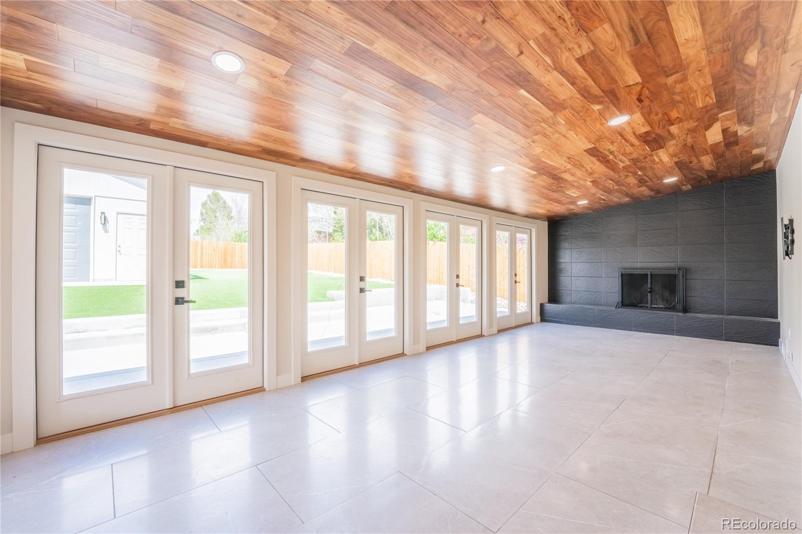 6935 w 16th avenue, Lakewood sold home. Closed on 2025-06-13 for $750,000.