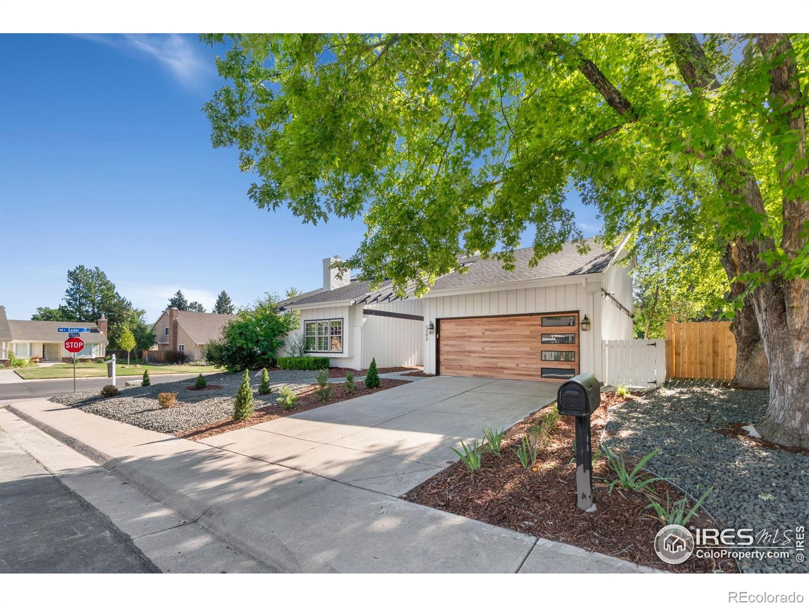 The Knolls Centennial Home | MLS #: 45678910316537102 S Harrison Court, Centennial Beds: 5 Baths: 4 Price: $875,000