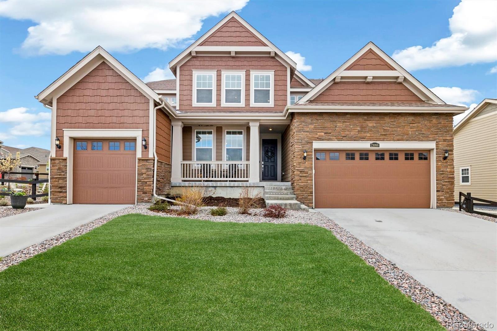 23098 e narrowleaf drive, Aurora sold home. Closed on 2025-05-27 for $900,000.