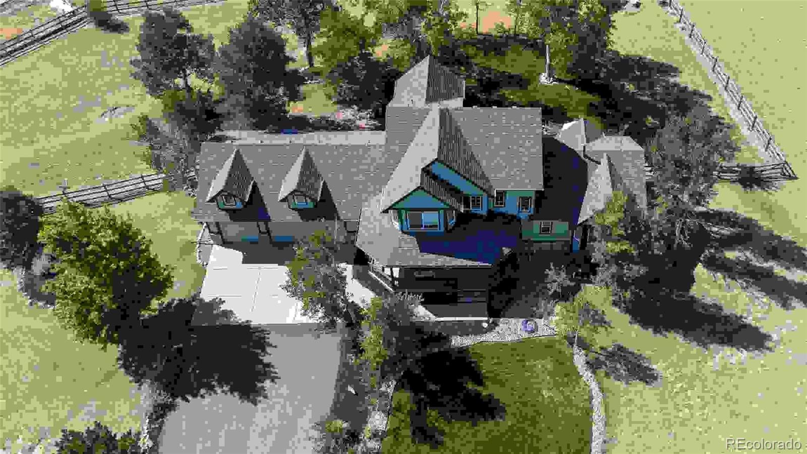 925  Antelope Drive, bennett MLS: 6143964 Beds: 3 Baths: 3 Price: $735,000