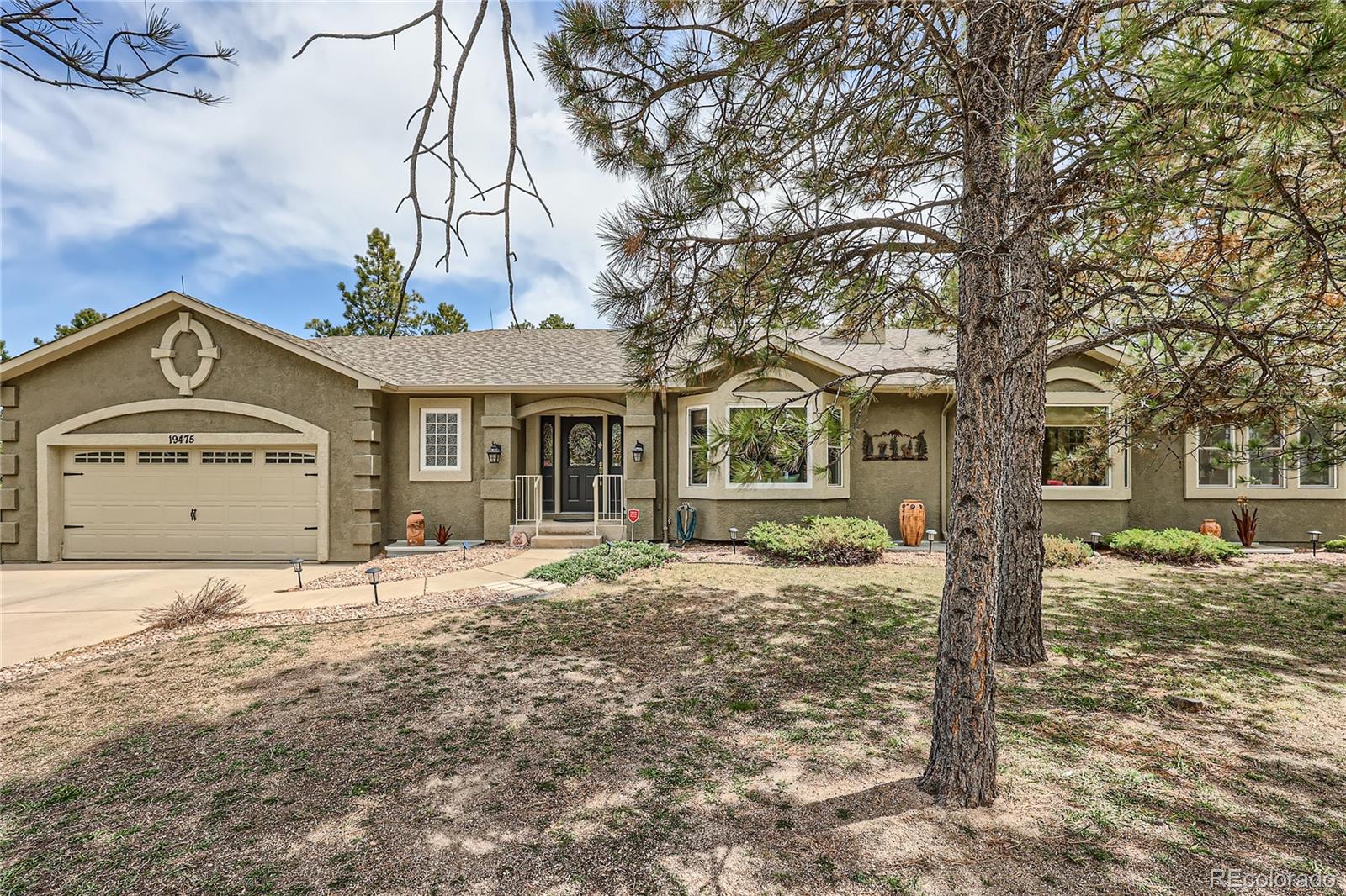 19475 stag lane, Monument sold home. Closed on 2025-06-02 for $835,000.