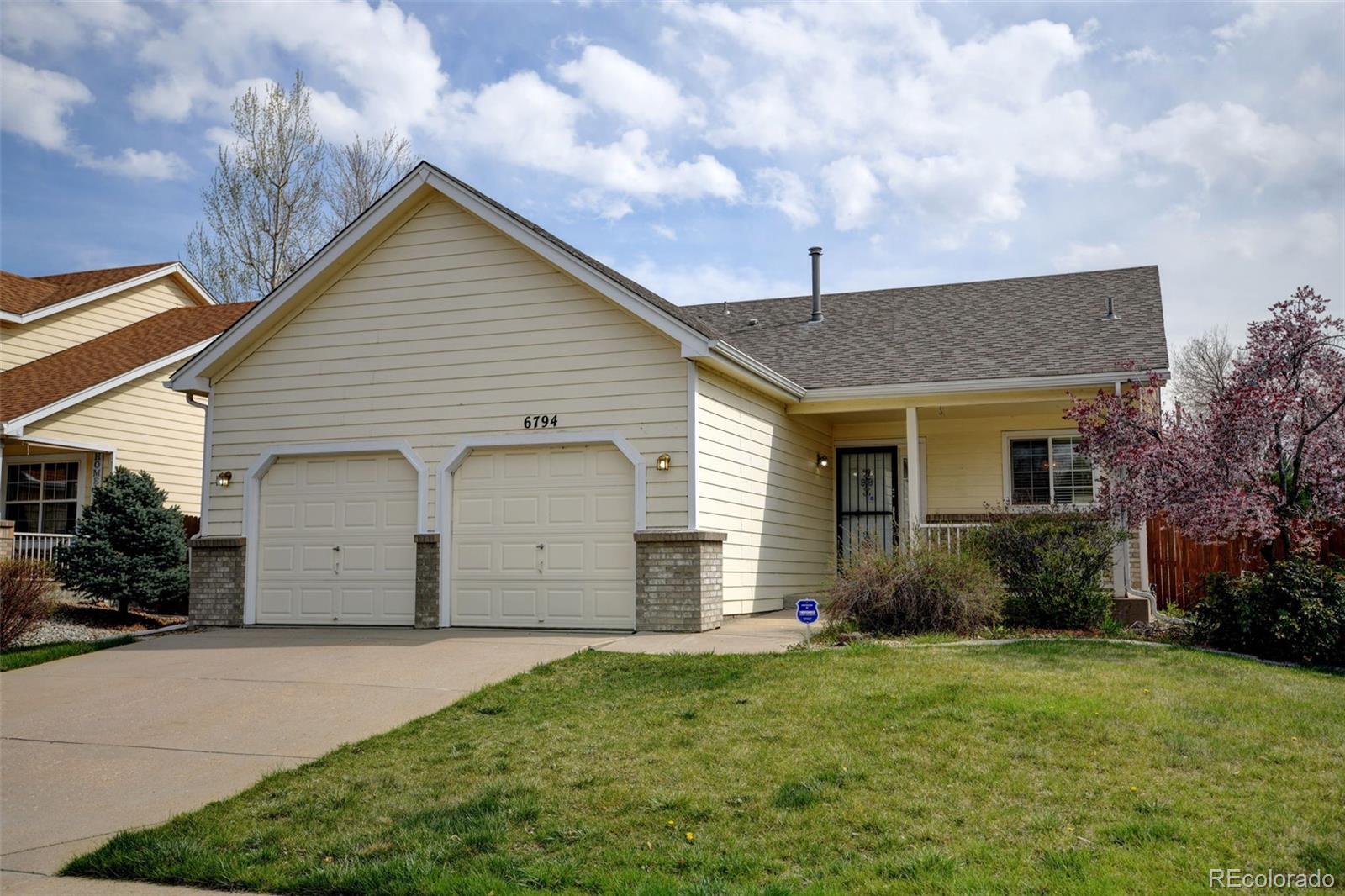 6794 W 3rd Avenue, lakewood MLS: 6982081 Beds: 3 Baths: 3 Price: $599,900