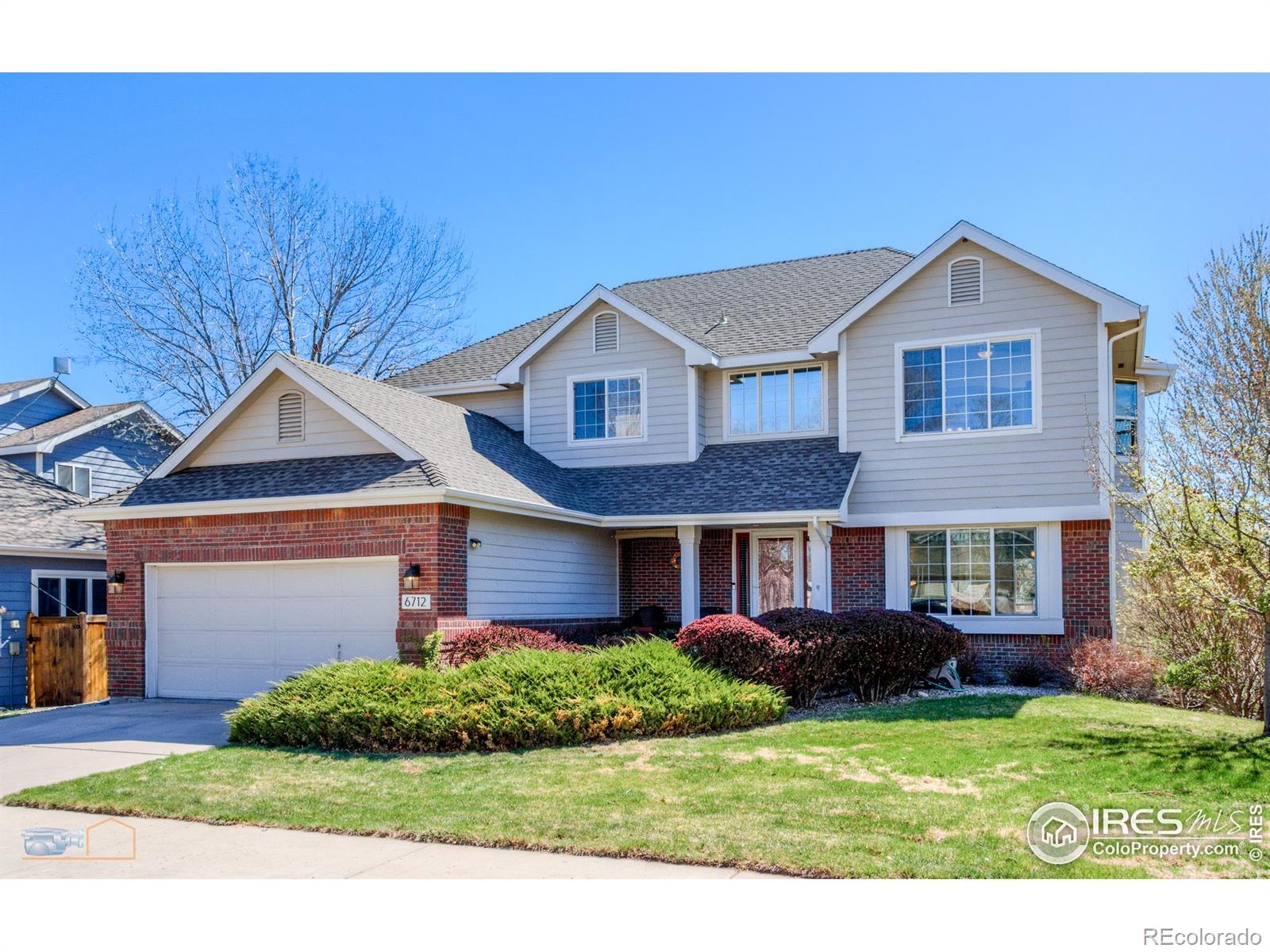 6712  Avondale Road, fort collins MLS: 4567891031919 Beds: 4 Baths: 4 Price: $749,000