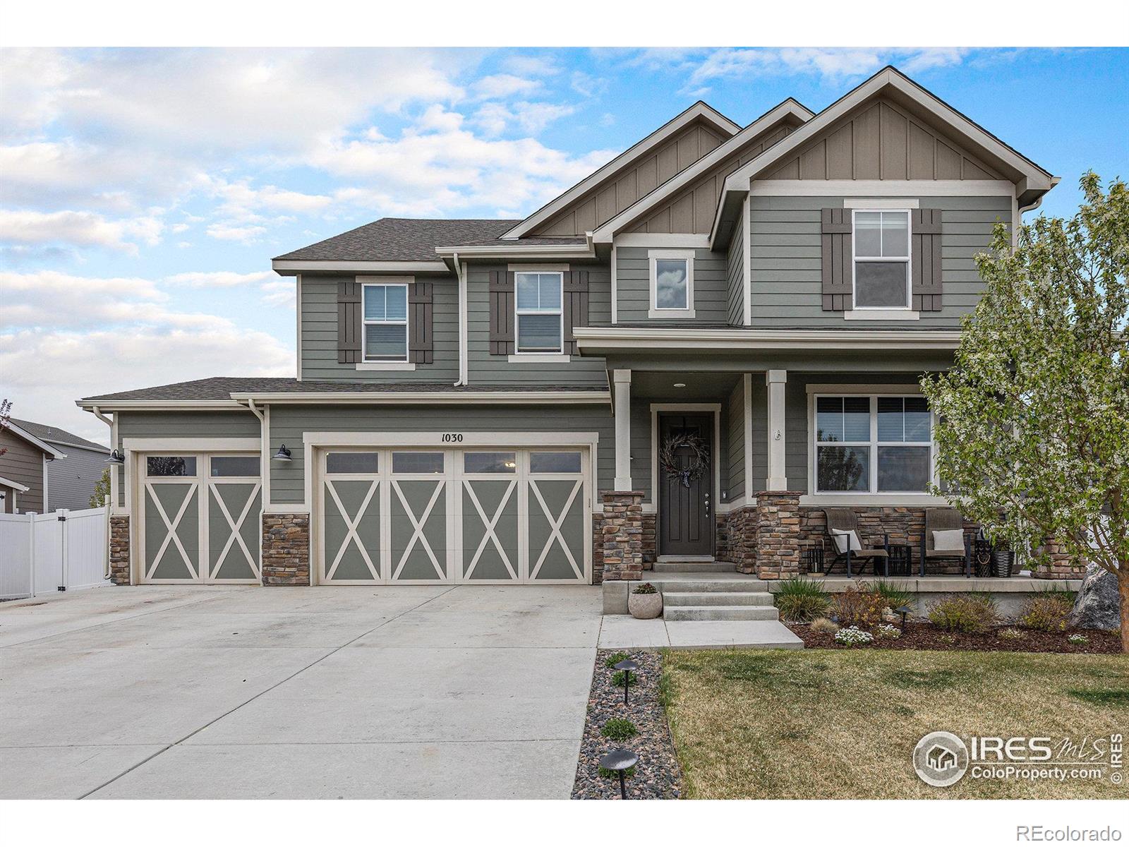 1030  Urial Drive, severance MLS: 4567891032008 Beds: 5 Baths: 4 Price: $670,000
