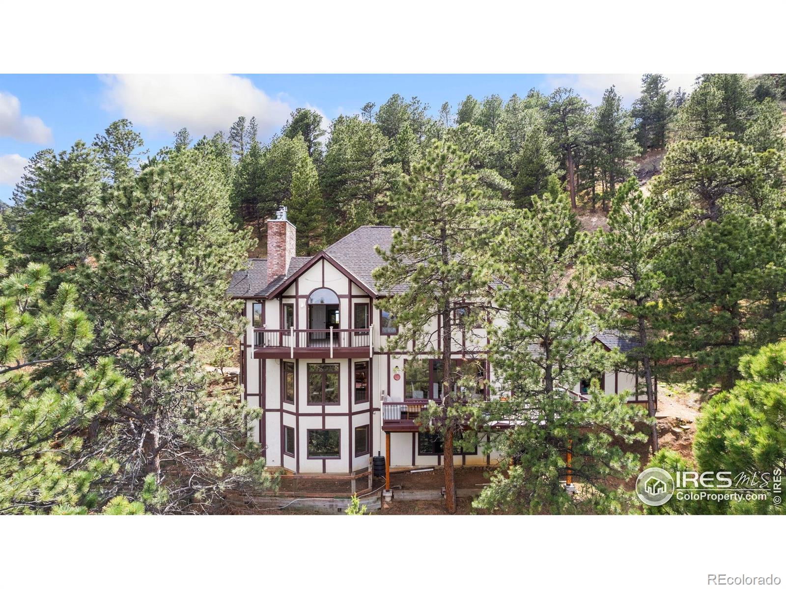 24771  Westridge Road, golden MLS: 4567891032111 Beds: 4 Baths: 4 Price: $1,400,000