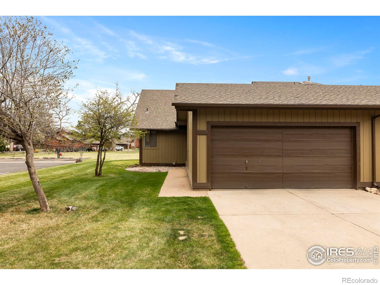 1906 waters edge street, Fort Collins sold home. Closed on 2025-05-23 for $320,000.