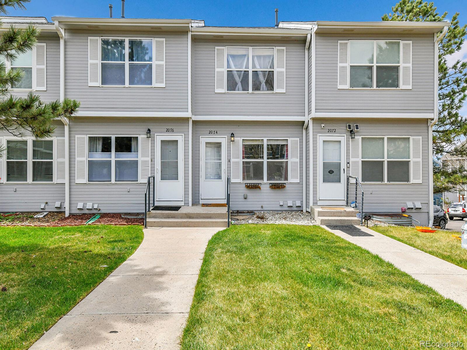 Oak Crest Castle Rock Condo / Townhome | MLS #: 75031182074  Oakcrest Circle , Castle Rock Beds: 2 Baths: 3 Price: $369,000