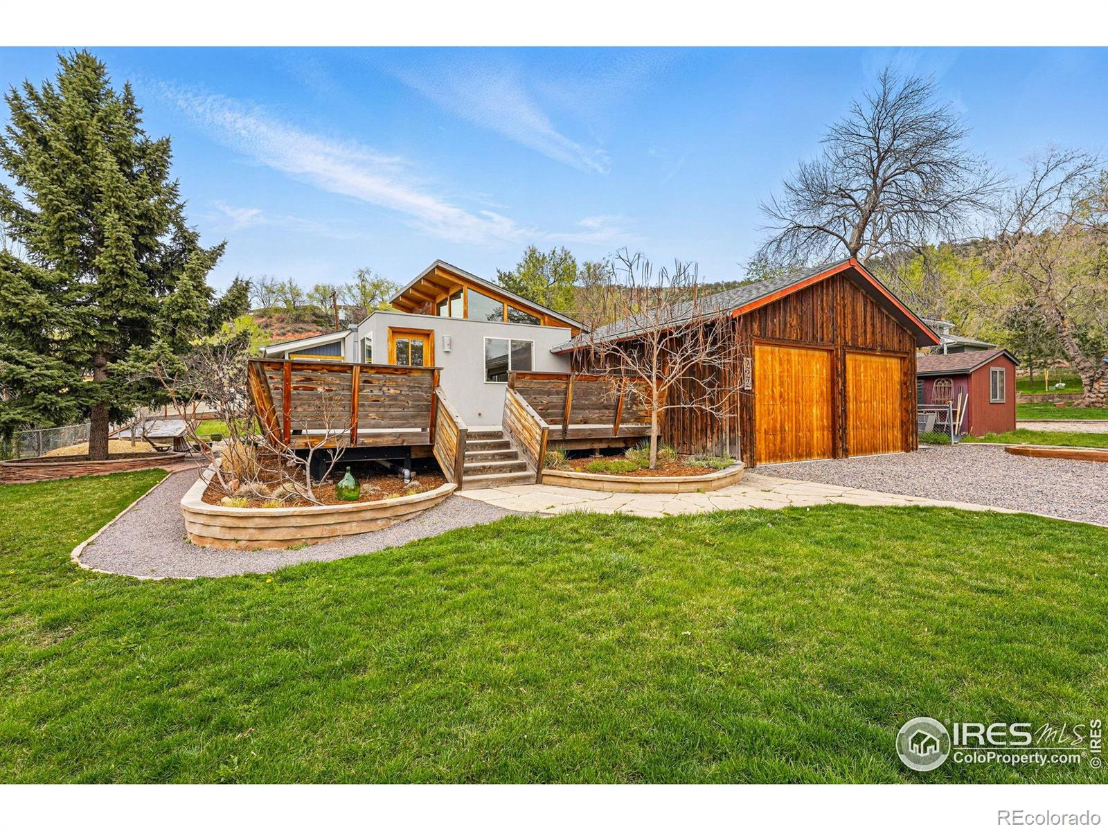 222  Stickney Avenue, lyons MLS: 4567891032209 Beds: 5 Baths: 4 Price: $1,135,000