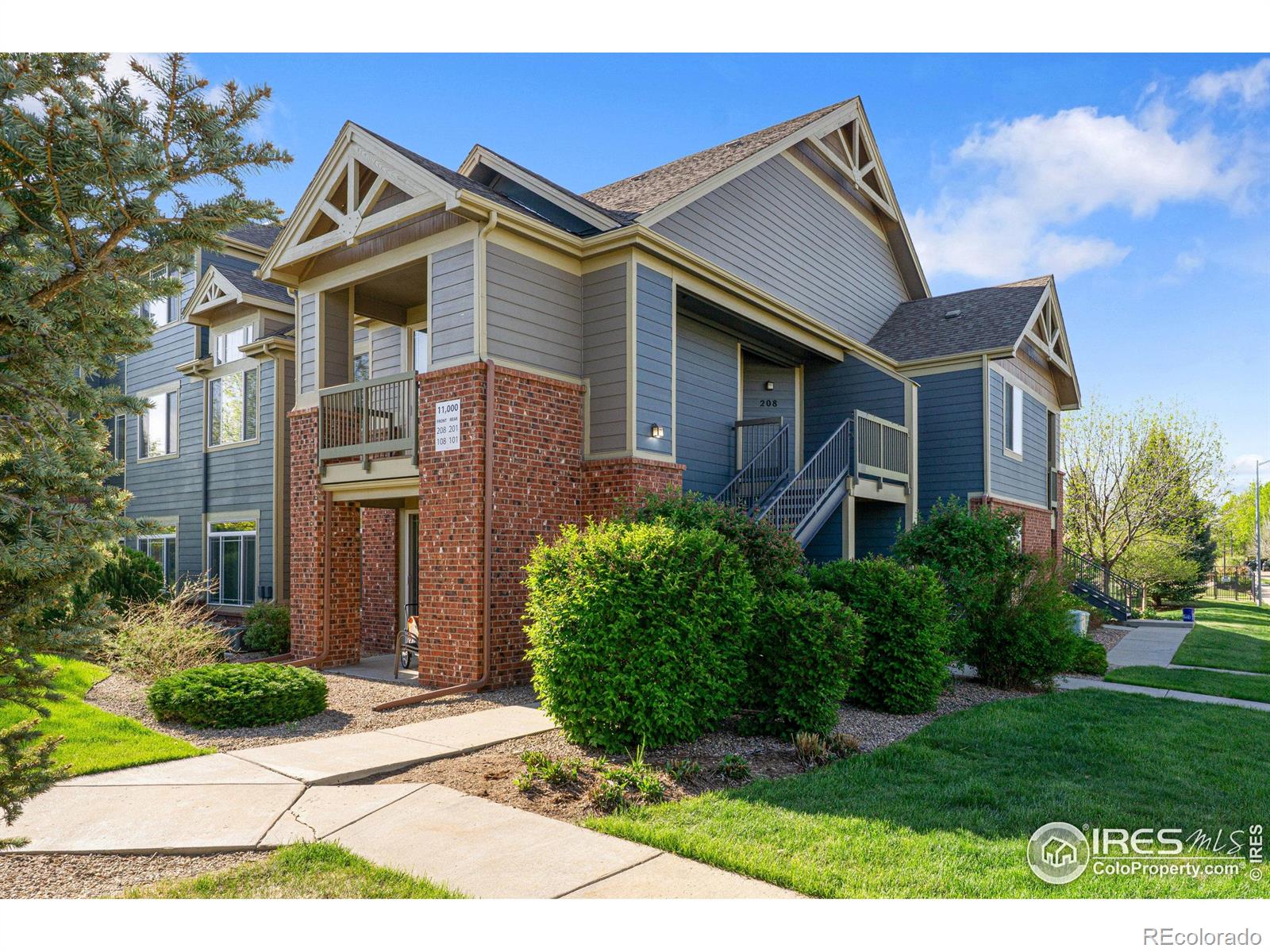 804  Summer Hawk Drive, longmont MLS: 4567891032250 Beds: 2 Baths: 2 Price: $315,000
