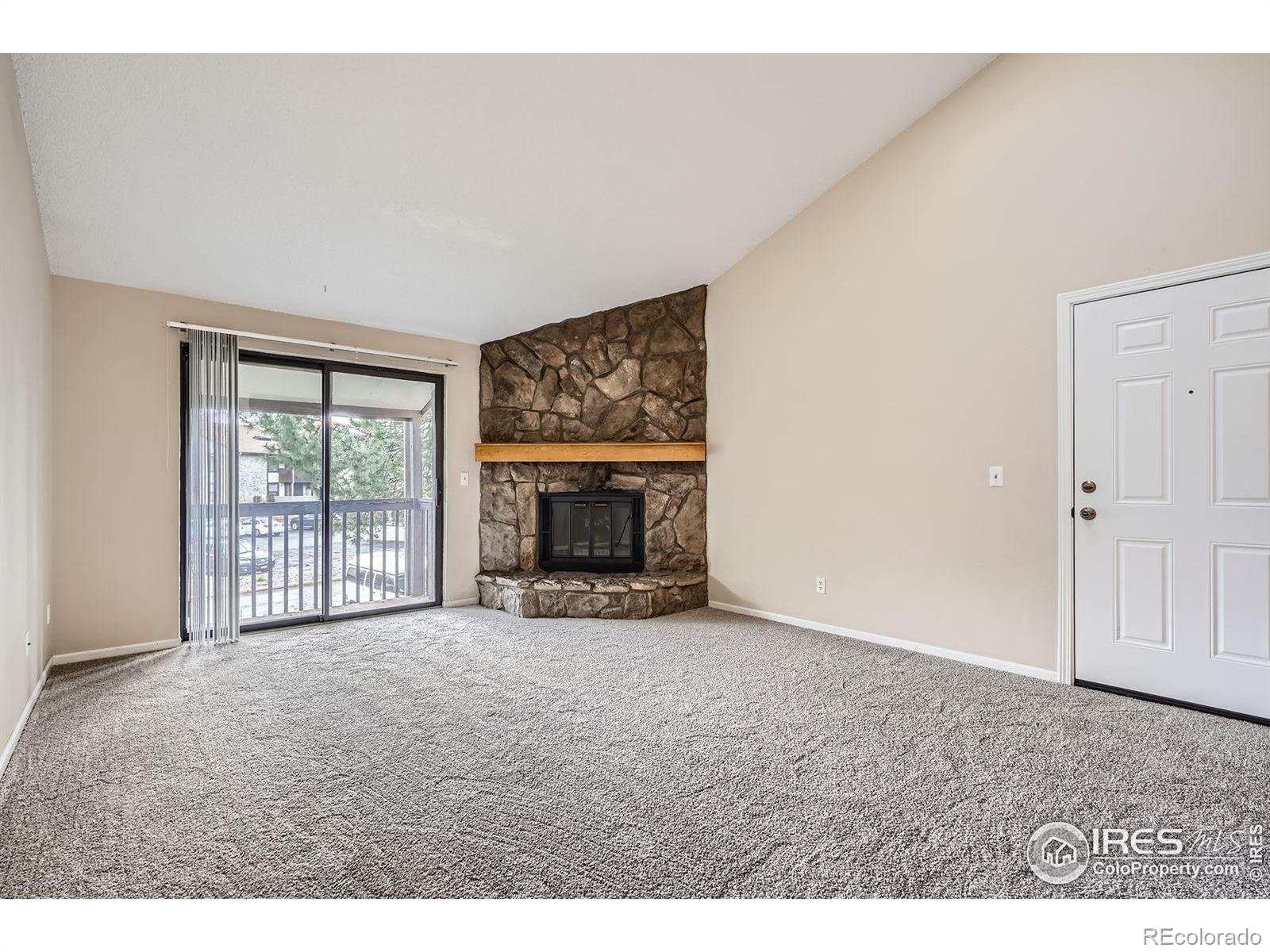 Vista Village Arvada Condo / Townhome | MLS #: 45678910322597720 W 87th Drive N, Arvada Beds: 2 Baths: 2 Price: $254,000
