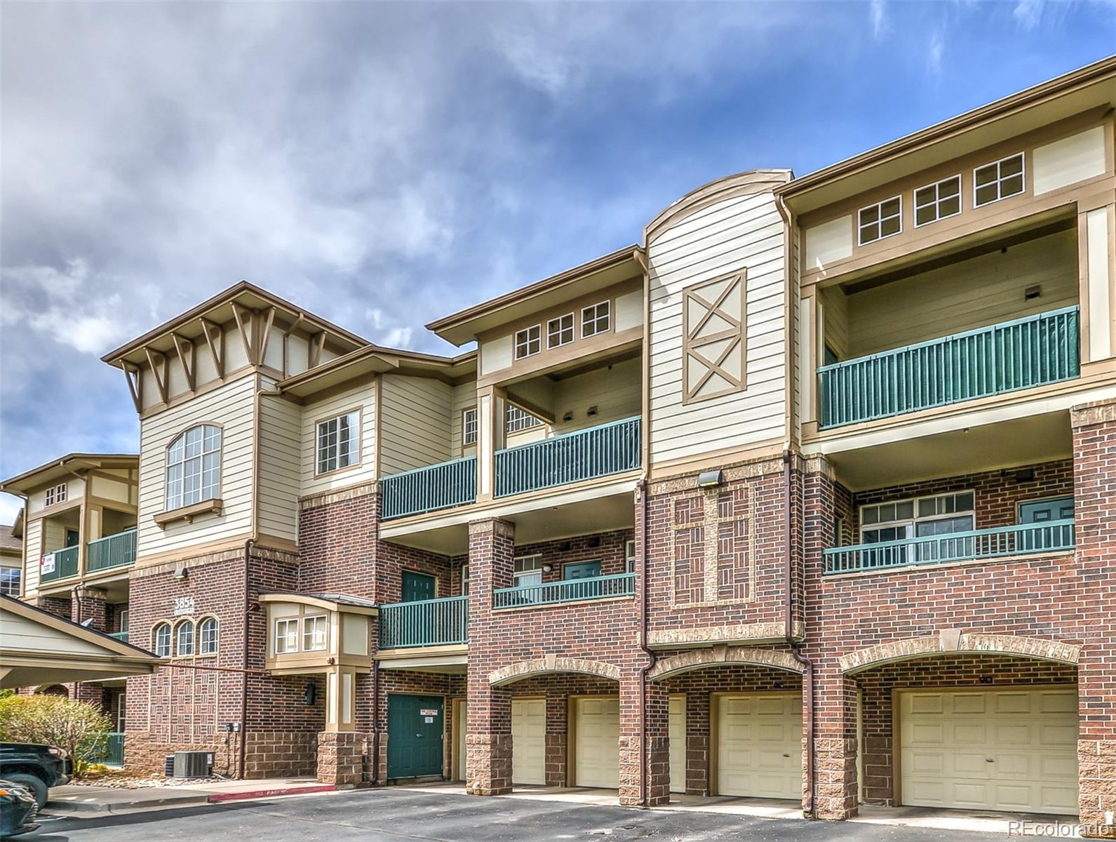 3854 S Dayton Way 308, Aurora  MLS: 7181183 Beds: 2 Baths: 2 Price: $365,000