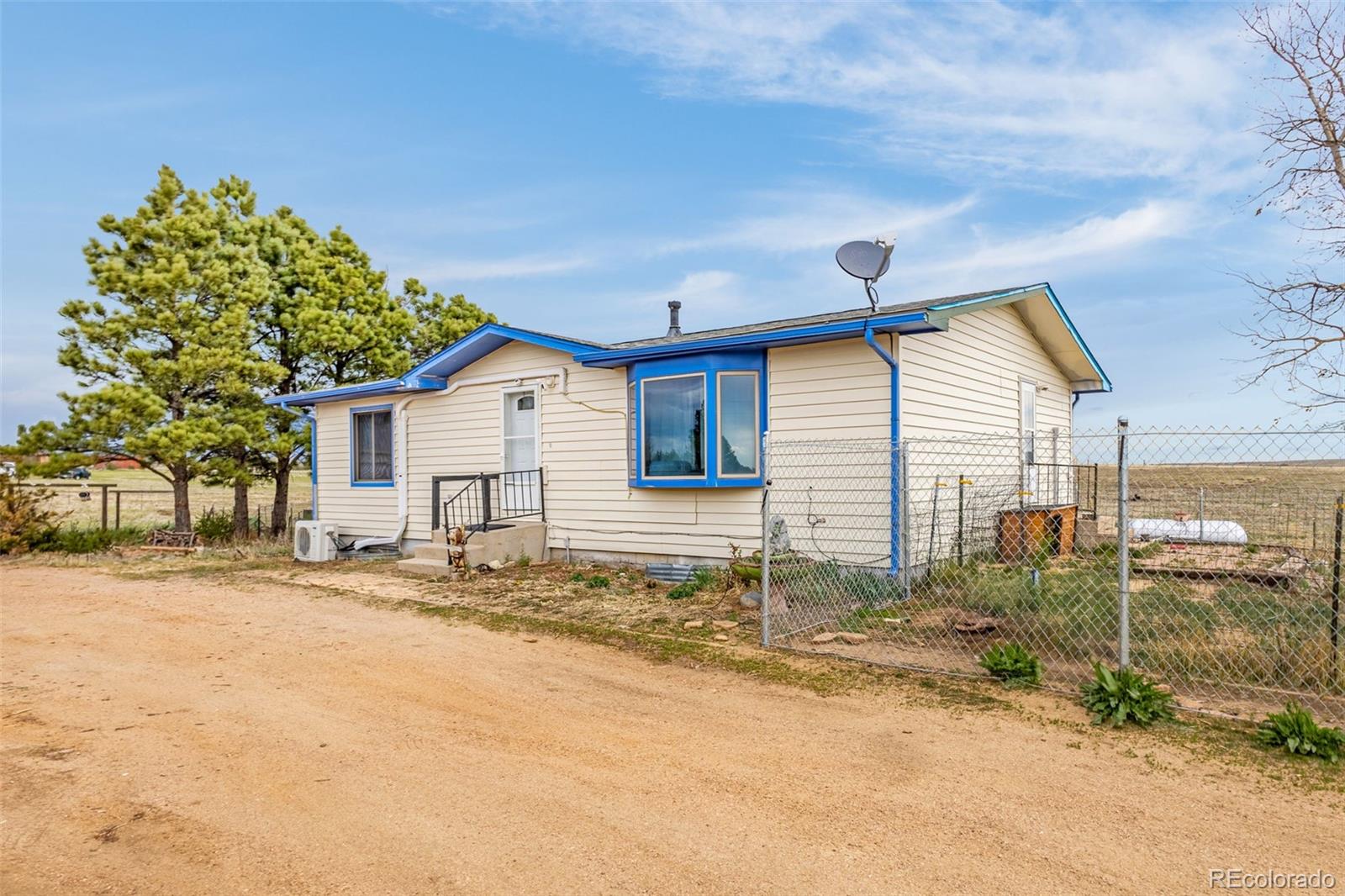 24160 scott road, Calhan sold home. Closed on 2025-06-17 for $429,000.
