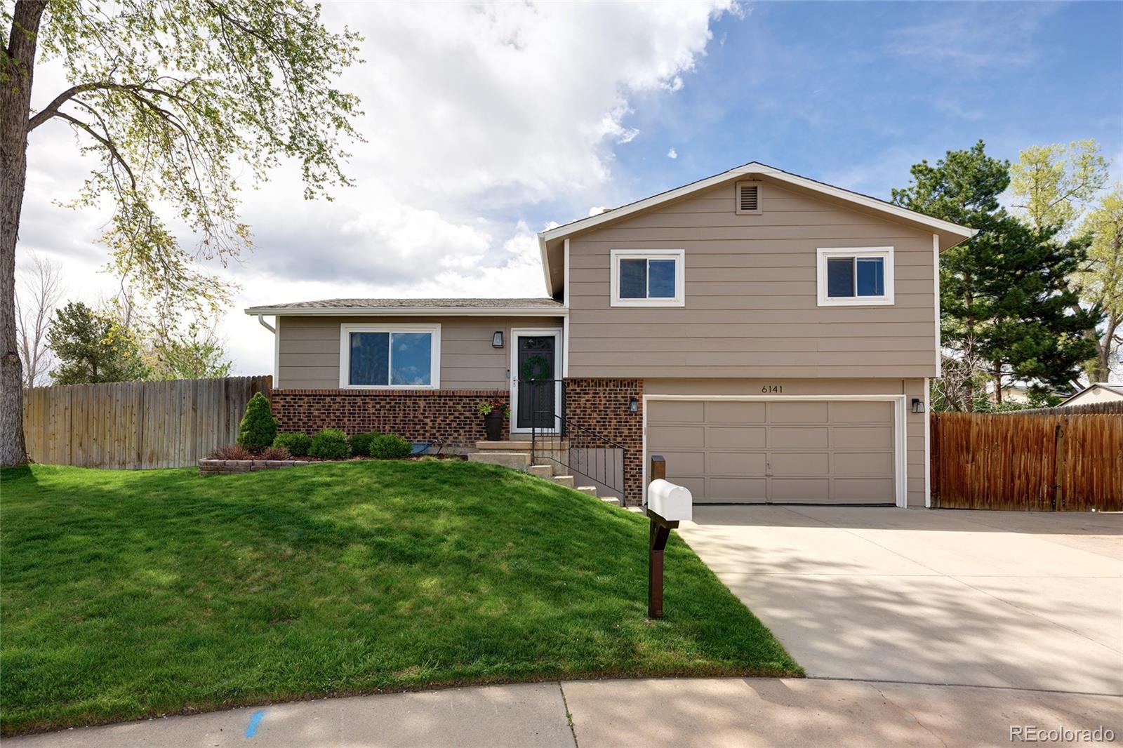 6141 s estes street, littleton sold home. Closed on 2025-05-30 for $566,000.