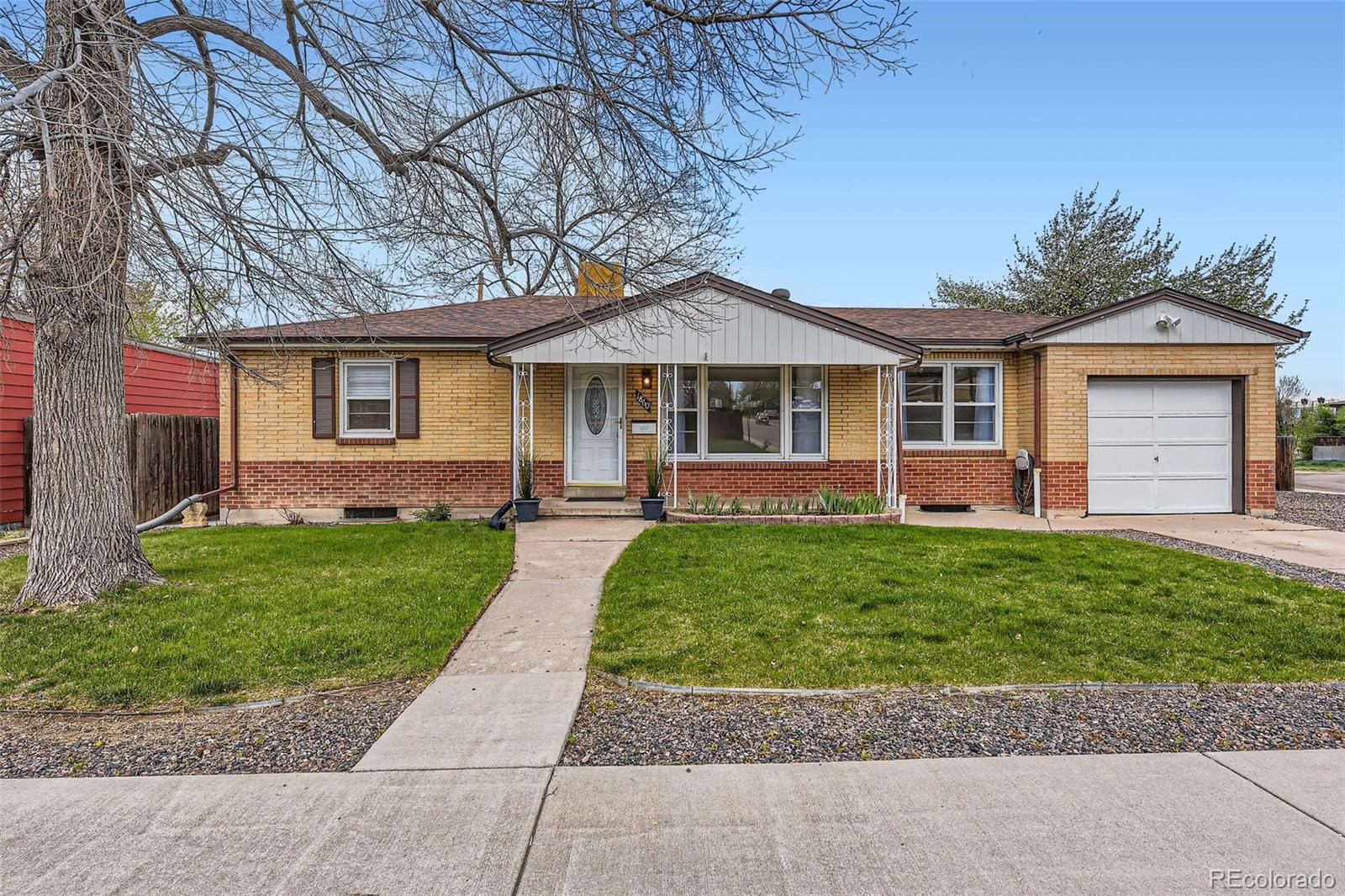 1860 W Crestline Drive, littleton MLS: 7564584 Beds: 4 Baths: 2 Price: $629,950