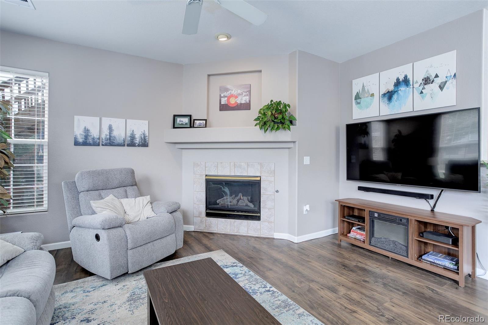 Meadow Hills Aurora Condo / Townhome | MLS #: 83656913993 S Dillon Way 104, Aurora Beds: 3 Baths: 2 Price: $376,900
