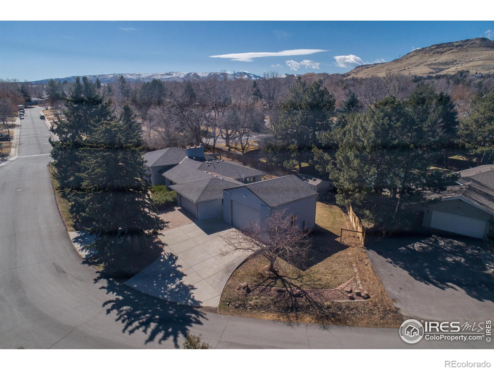 Applewood Mesa Golden Home | MLS #: 45678910324102605  Crabapple Court, Golden Beds: 4 Baths: 4 Price: $1,200,000