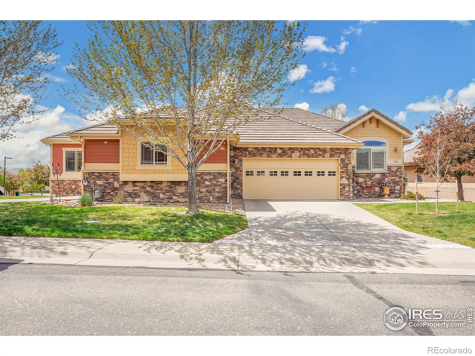 Heritage At Vista Ridge Erie Condo / Townhome | MLS #: 45678910324161993  Cedarwood Place , Erie Beds: 3 Baths: 3 Price: $660,000