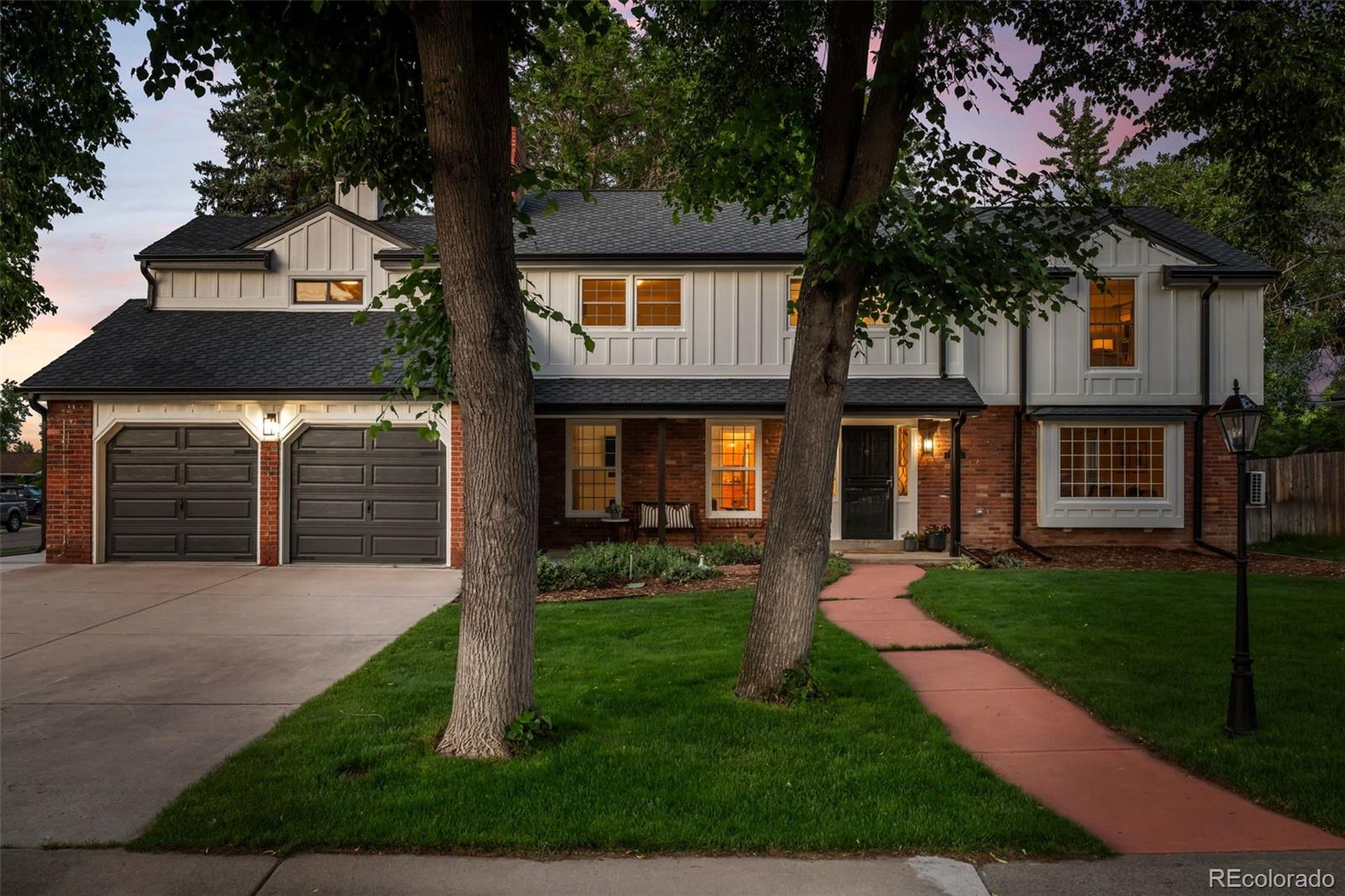 Applewood Knolls Lakewood Home | MLS #: 76566032684  Taft Court, Lakewood Beds: 6 Baths: 4 Price: $1,395,000