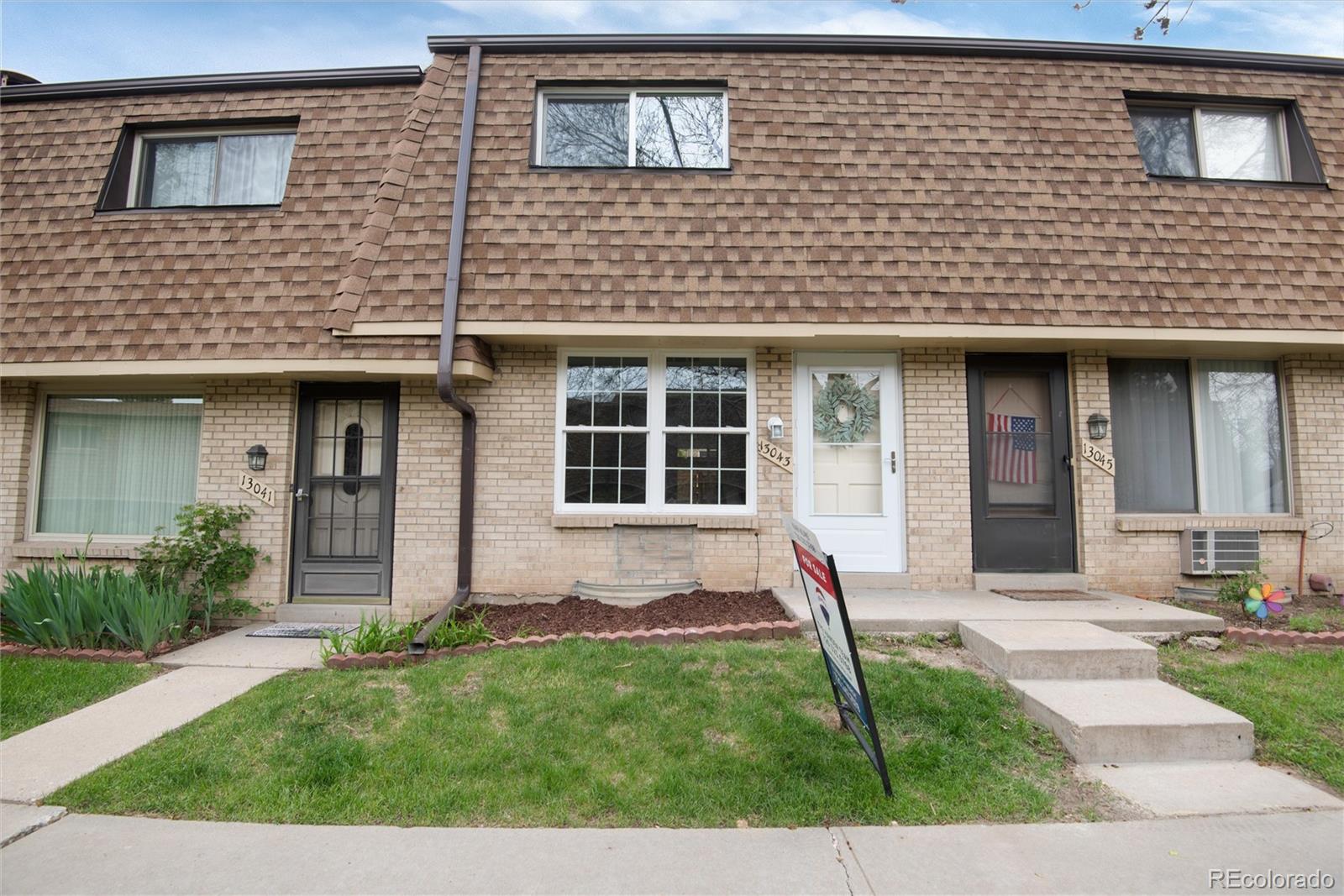 13043 W 20TH Avenue , Golden  MLS: 8140074 Beds: 2 Baths: 2 Price: $435,000