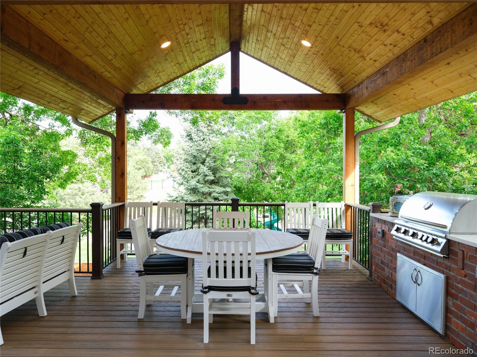 10346 E Crestridge Lane, englewood MLS: 4263897 Beds: 4 Baths: 5 Price: $1,985,000