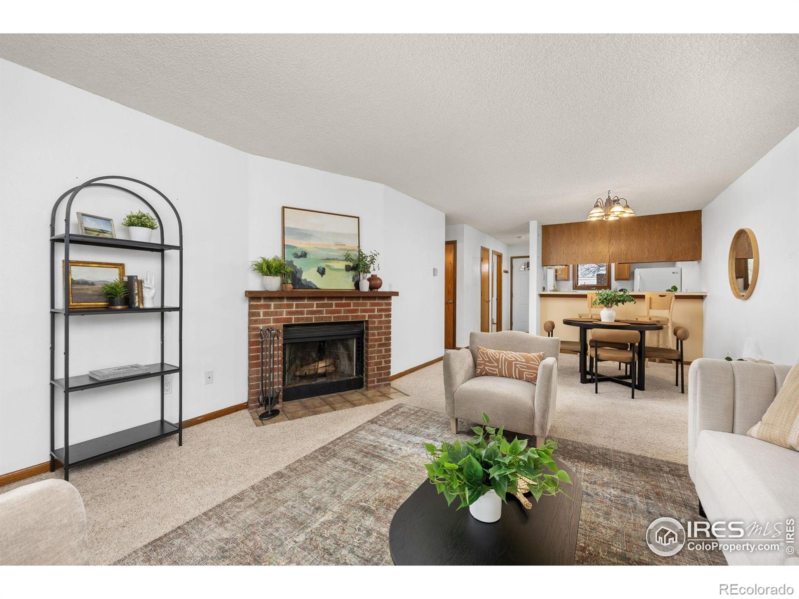 1231 w swallow road, Fort Collins sold home. Closed on 2026-05-05 for $250,000.