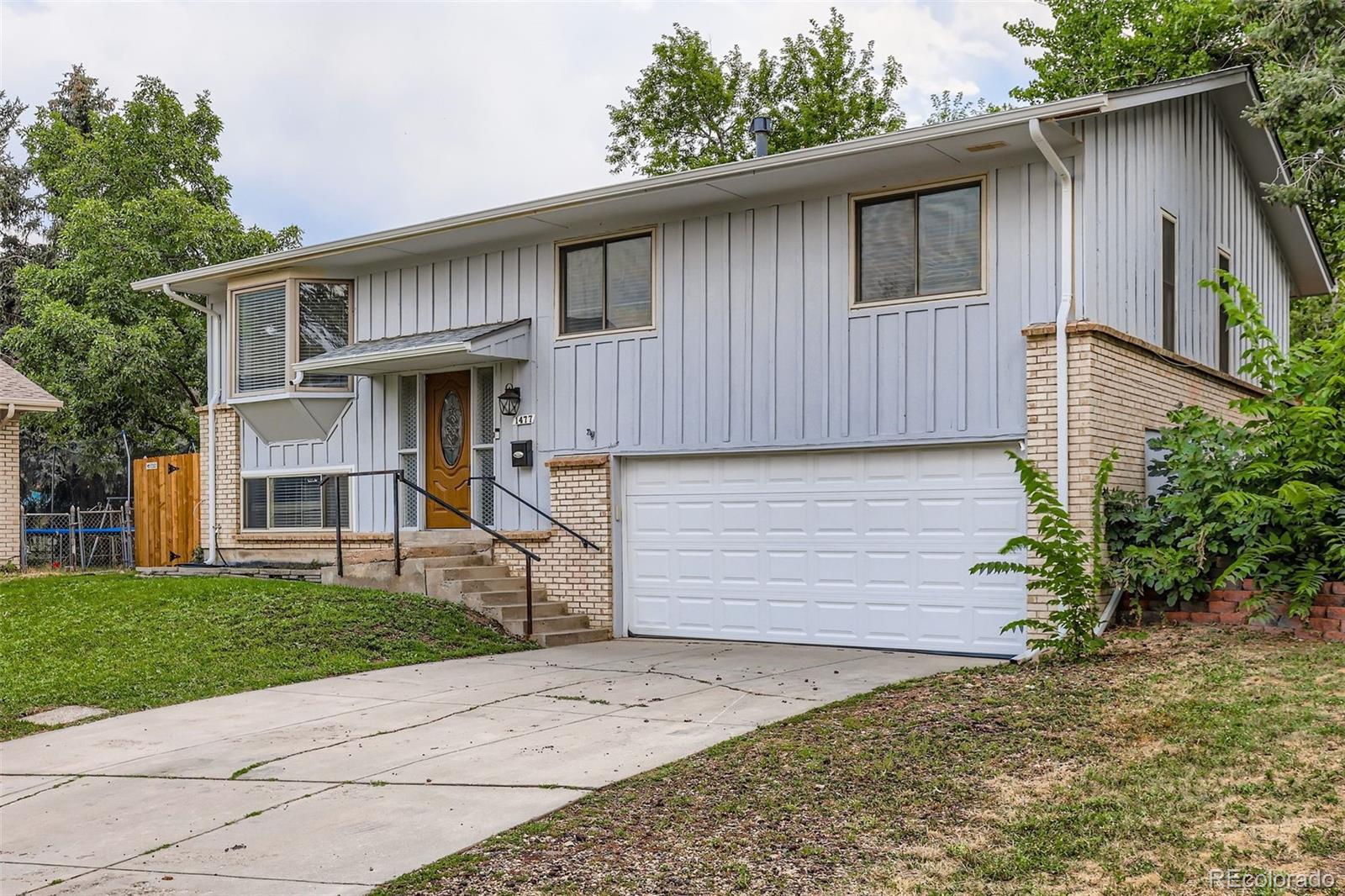 Green Mountain Village Lakewood Home | MLS #: 43658751477 S Wright Street, Lakewood Beds: 4 Baths: 3 Price: $585,000