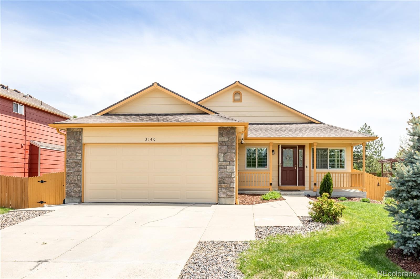2140  Santa Fe Drive, longmont MLS: 6087123 Beds: 4 Baths: 3 Price: $580,000