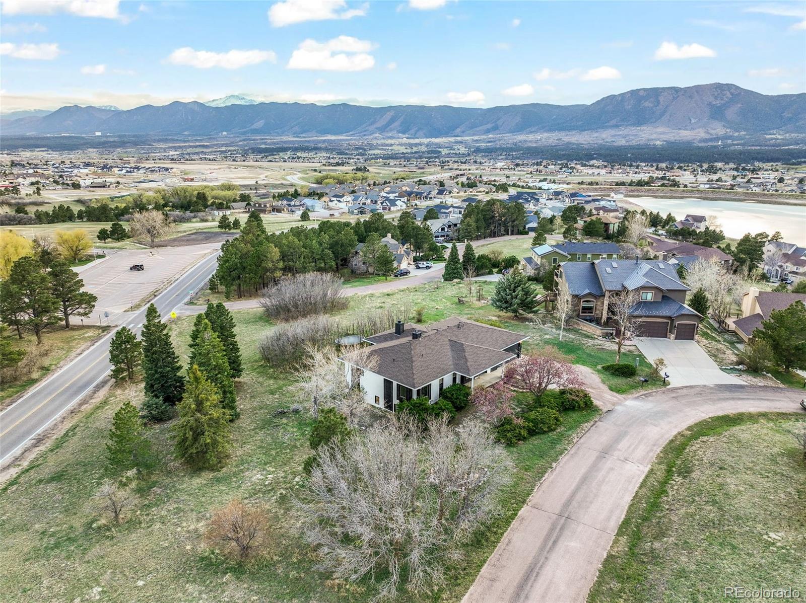 1285 spinnaker trail, Monument sold home. Closed on 2025-08-07 for $665,000.