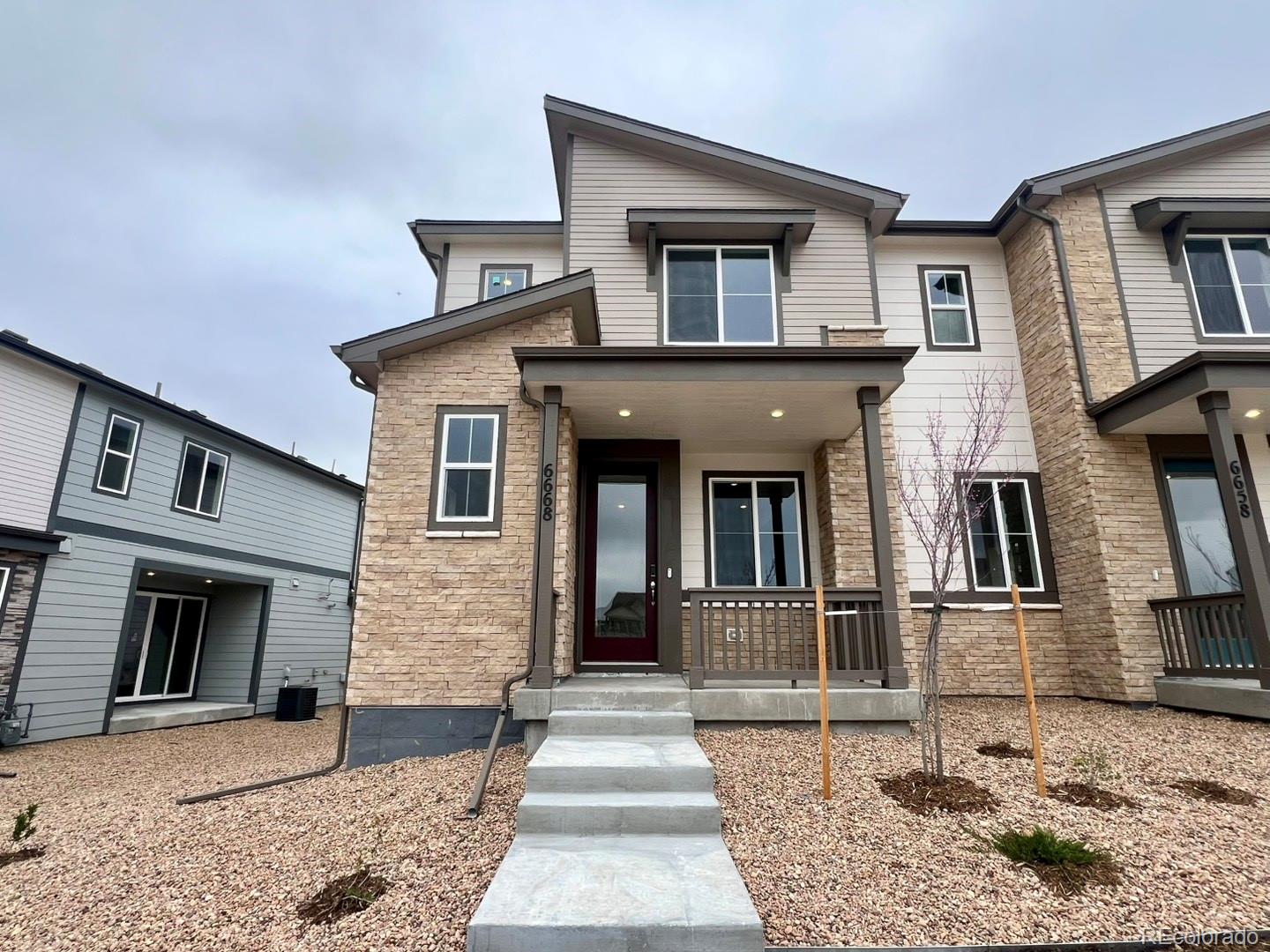 6668 n nepal court, Aurora sold home. Closed on 2025-07-16 for $439,950.