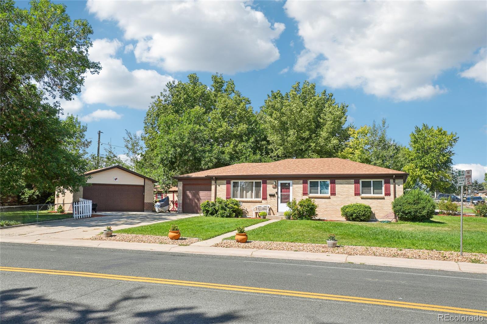 Broomfield Heights Broomfield Home | MLS #: 256449055  Emerald Street, Broomfield Beds: 5 Baths: 2 Price: $545,000