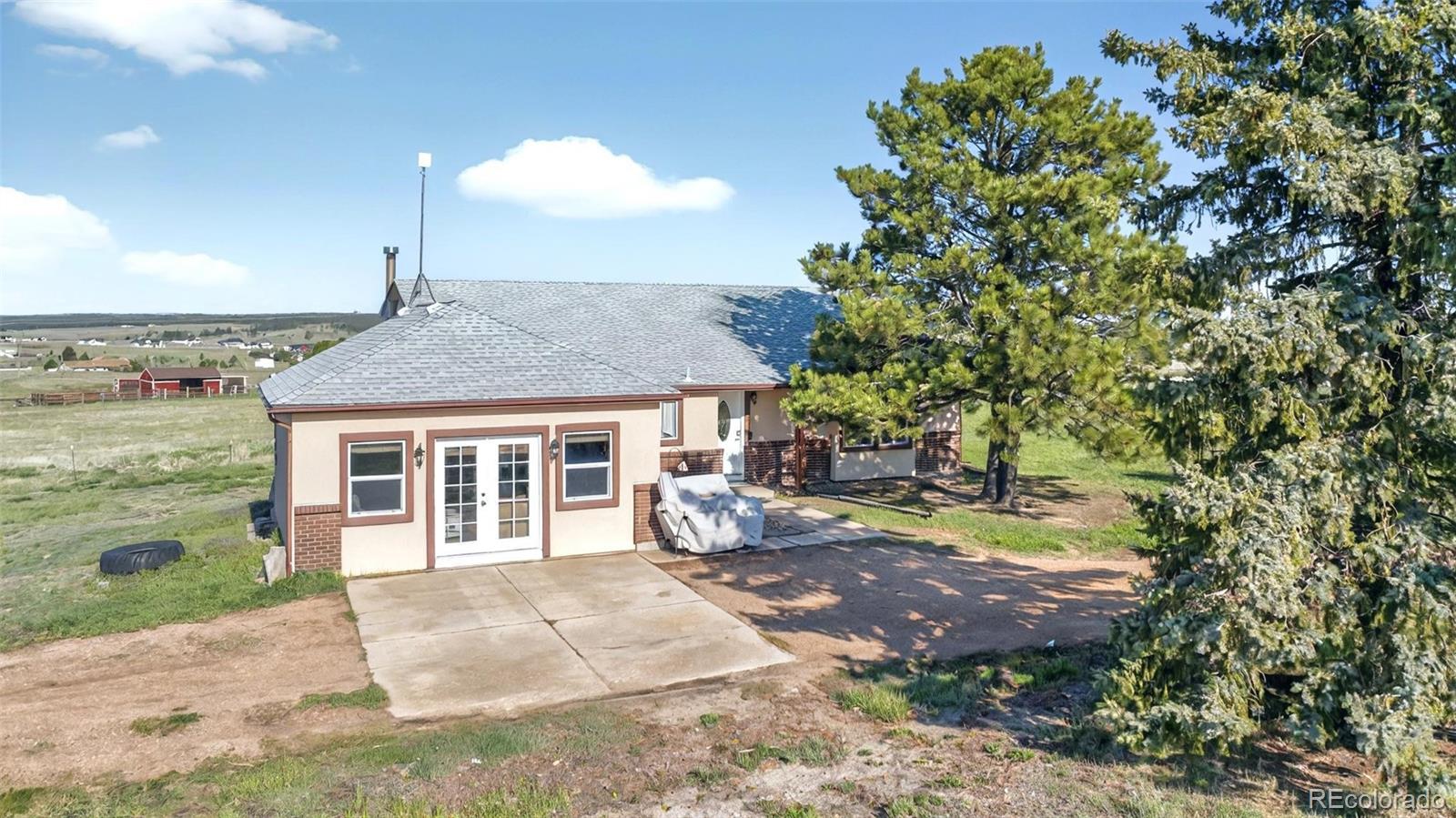 17090 forest green way, Elbert sold home. Closed on 2026-01-30 for $571,000.