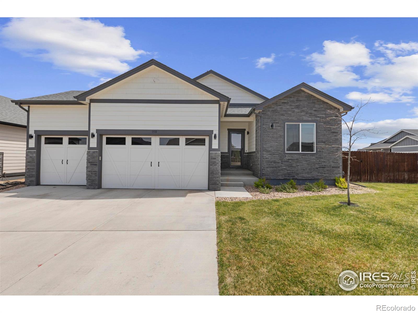 Sunfield Milliken Home | MLS #: 45678910332961510  Kings Crown Drive, Milliken Beds: 5 Baths: 3 Price: $600,000