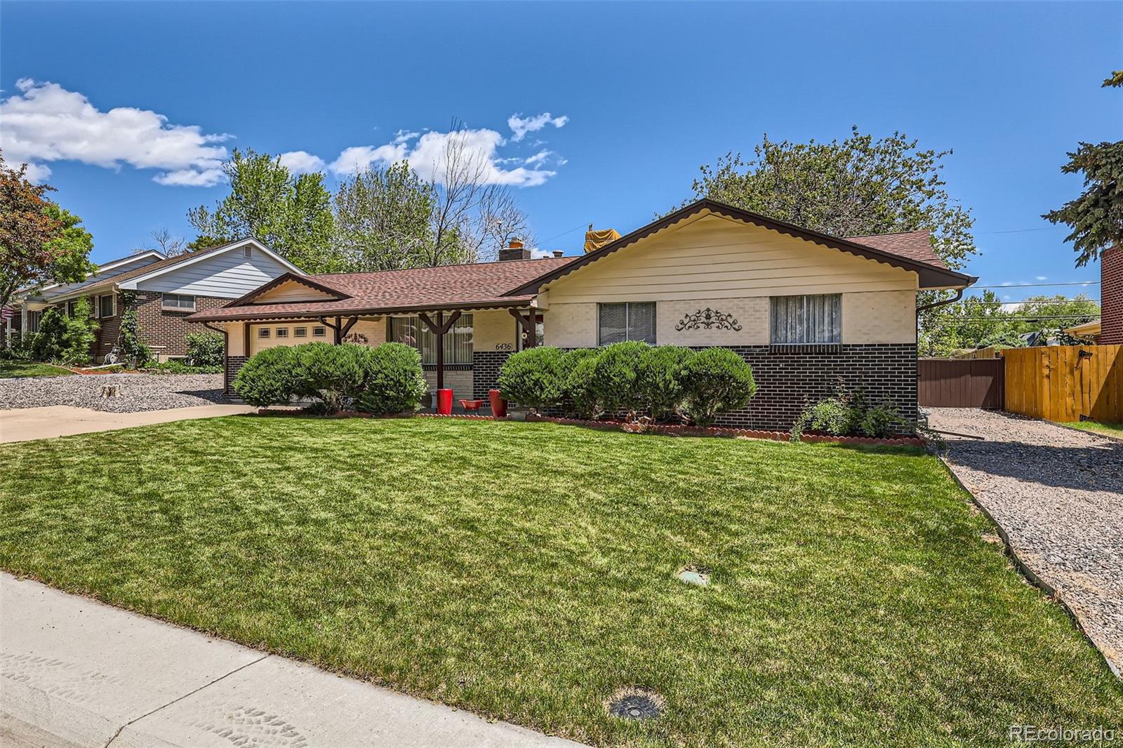 6436  otis street, Arvada sold home. Closed on 2025-08-22 for $525,000.