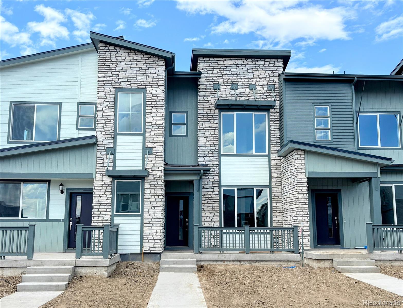  Centennial Condo / Townhome | MLS #: 369791616723 E Irwin Avenue , Centennial Beds: 2 Baths: 2 Price: $439,695