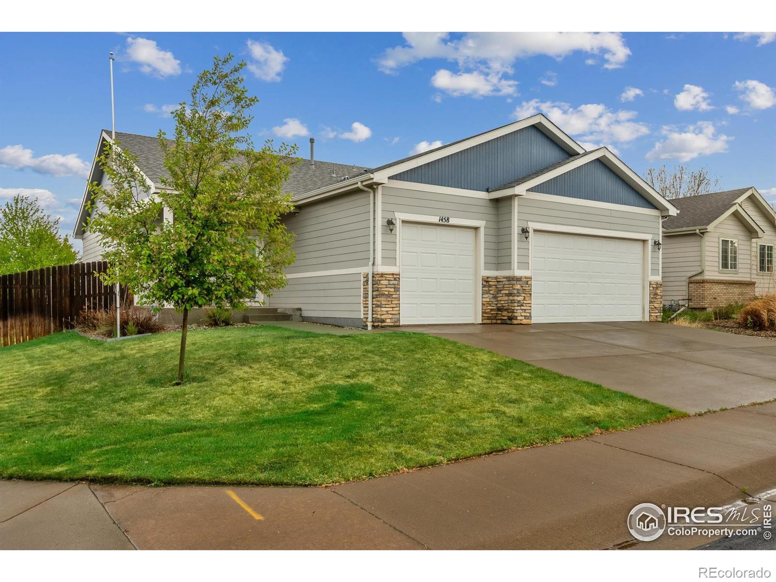 Centennial Farms Milliken Home | MLS #: 45678910333761458 S Dusk Drive, Milliken Beds: 5 Baths: 3 Price: $499,000