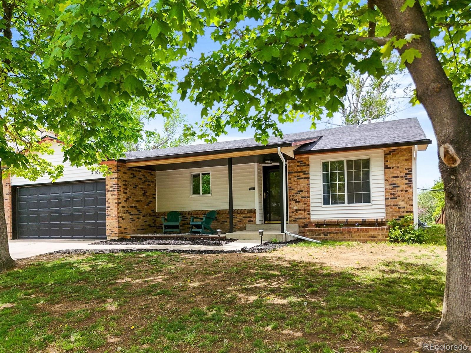 3881 S Bahama Street, aurora MLS: 1671021 Beds: 5 Baths: 3 Price: $520,000