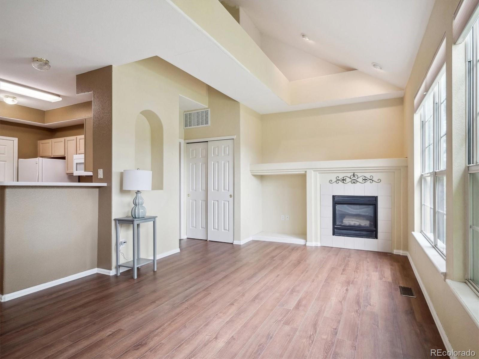 Colony At Marina Pointe Littleton Condo / Townhome | MLS #: 70135508371 S Upham Way 103, Littleton Beds: 2 Baths: 2 Price: $299,000