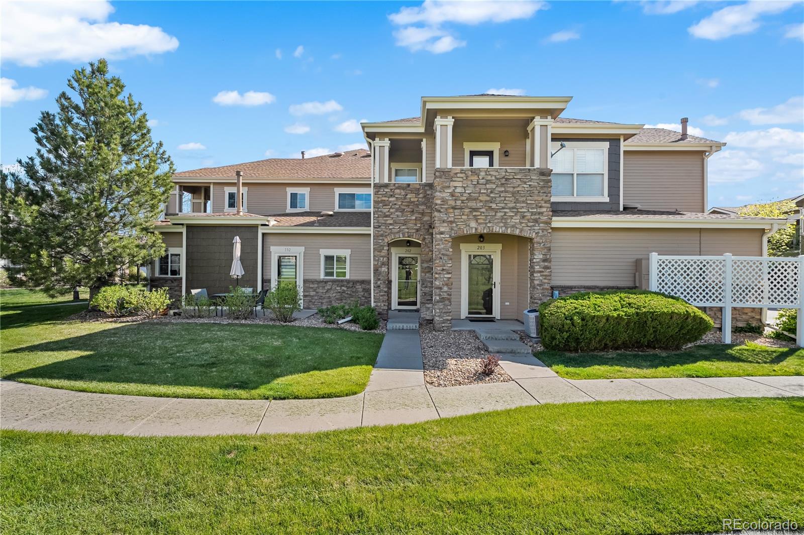  Golden Condo / Townhome | MLS #: 52514666202  Kilmer Loop 202, Golden Beds: 2 Baths: 2 Price: $525,000