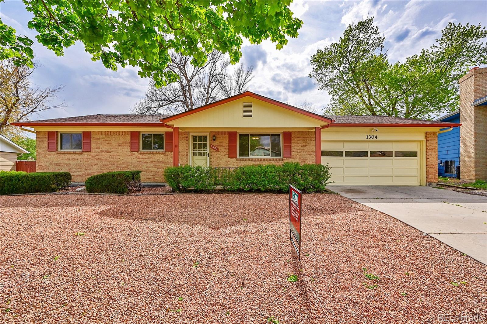 Austin Estates Colorado Springs Home | MLS #: 33166971304  De Reamer Circle, Colorado Springs Beds: 5 Baths: 3 Price: $400,000