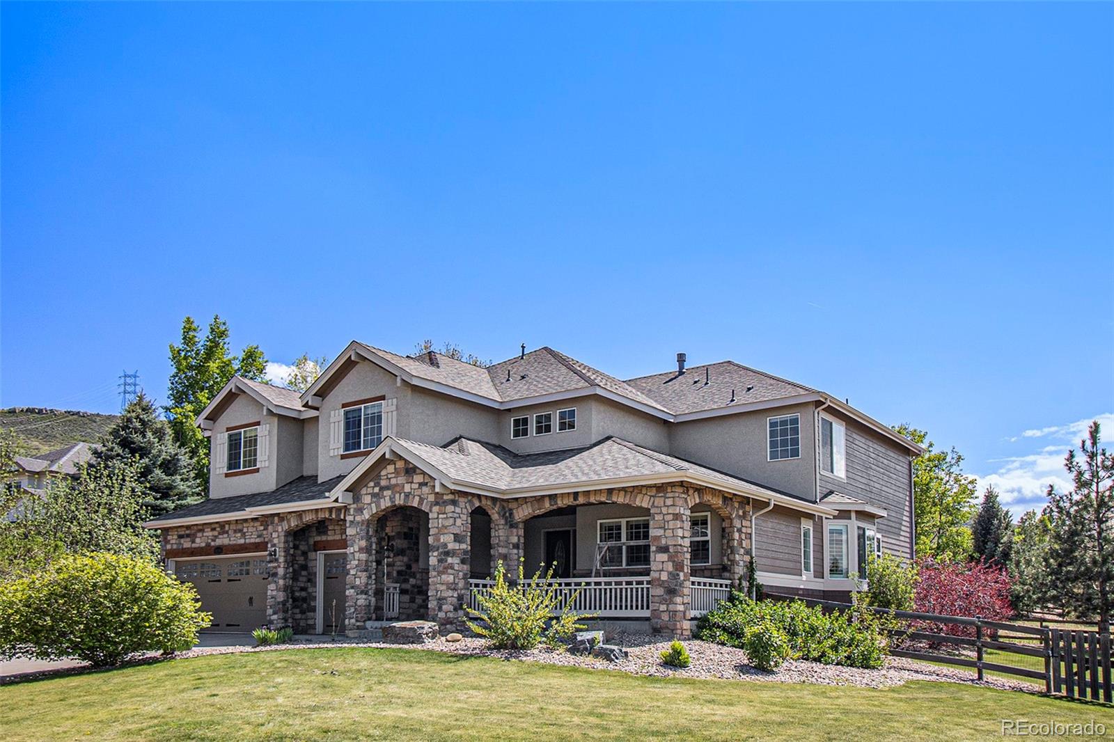 19096 w 53rd place, golden sold home. Closed on 2025-06-12 for $1,785,000.