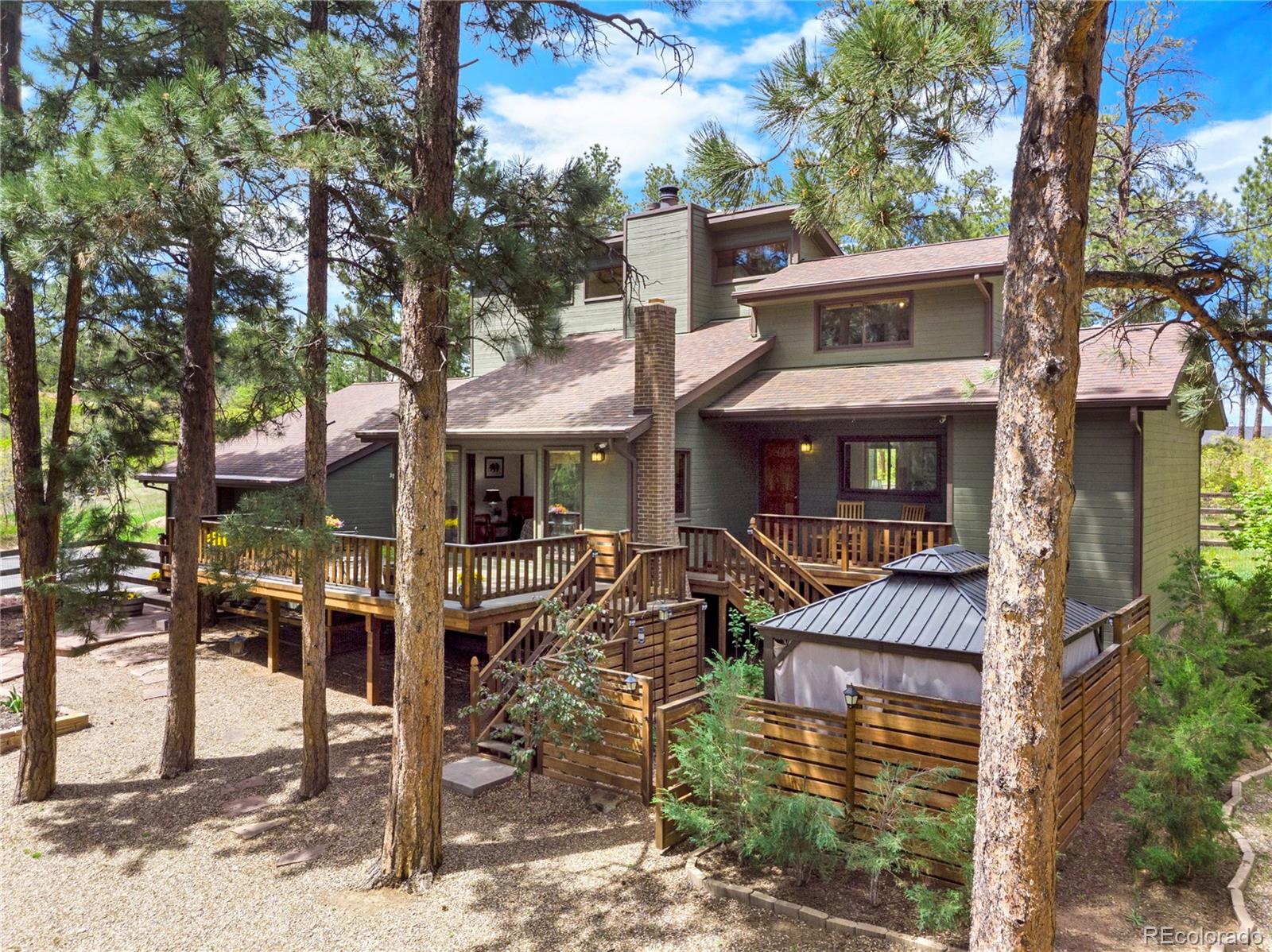 Perry Park Larkspur Home | MLS #: 47066524515  Red Rock Drive, Larkspur Beds: 3 Baths: 4 Price: $850,000